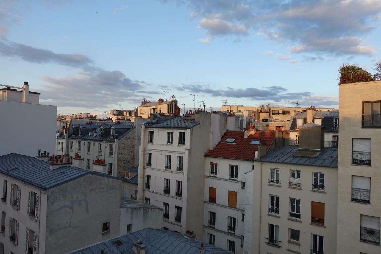 Sunny And Quiet Apartment Paris